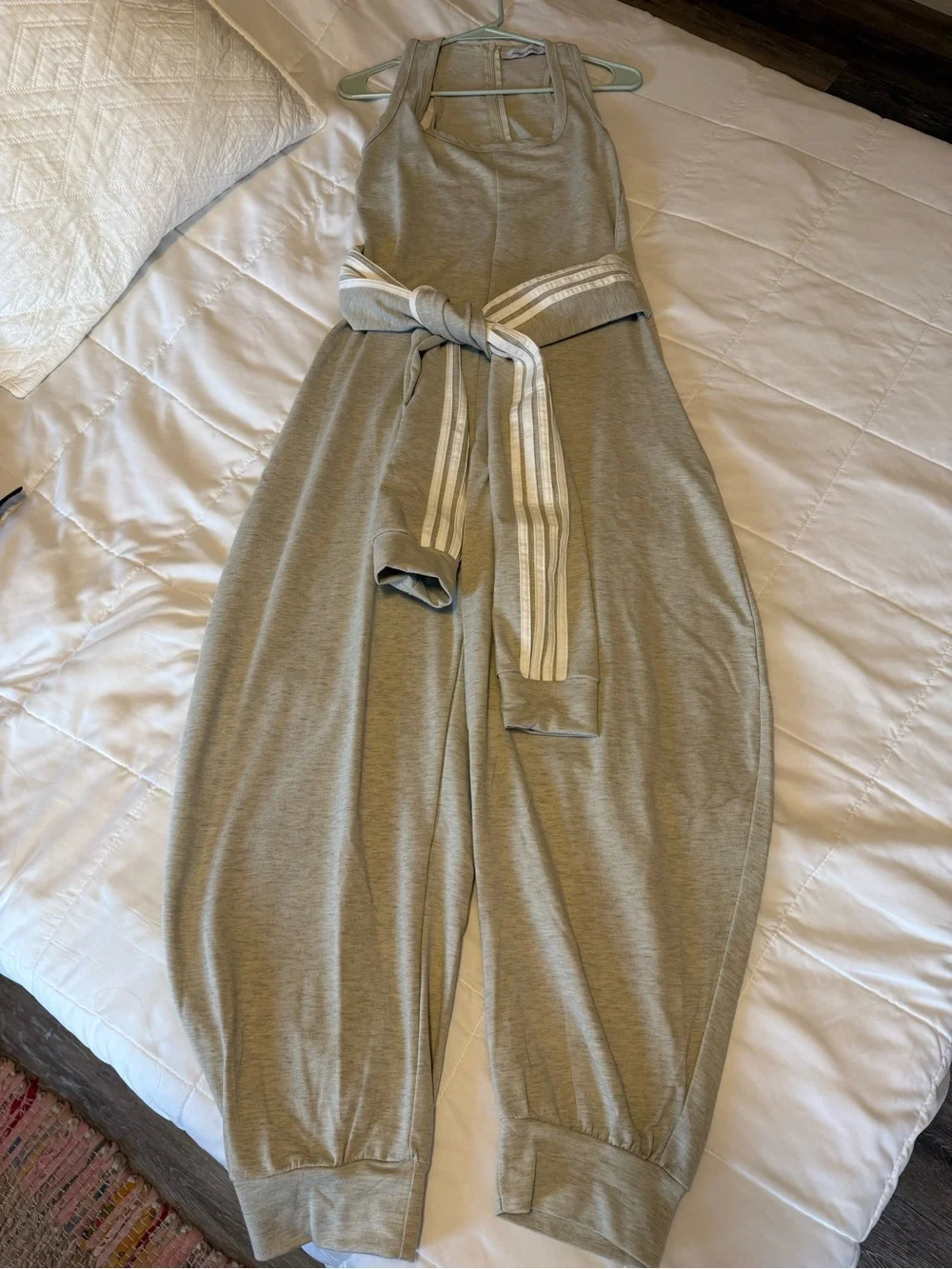 U Neck with striped belt Jumpsuit Size M